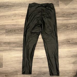 Low Waisted Leather Leggings